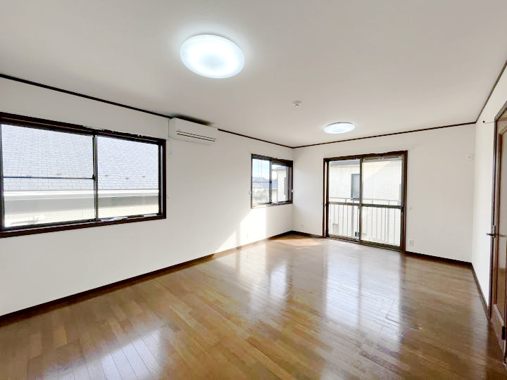 [Rent]Pet OK/House with nice terrace（house）｜Kenritudaigaku station｜Off